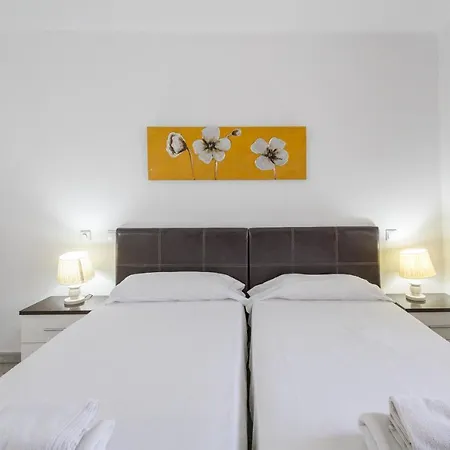 Apartment Lightbooking 254 Sun Club *